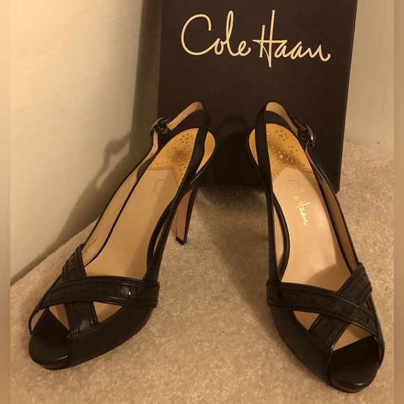 Cole Haan Melinda Air Pump Black - Picture 5 of 5